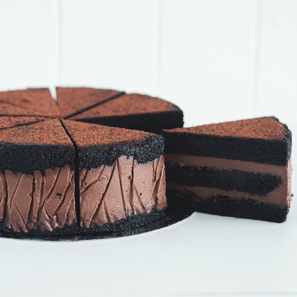 Dark chocolate mousse cake